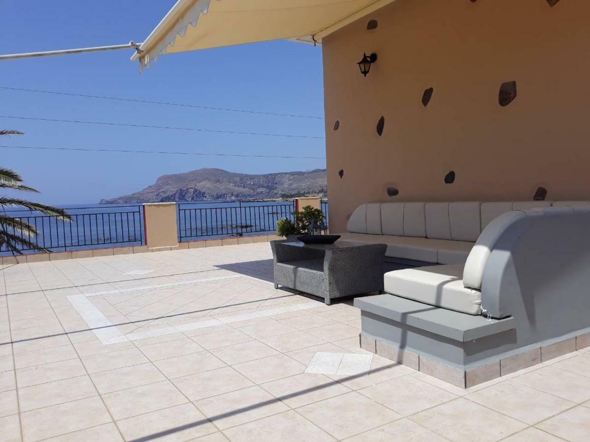 Pericles Beach Villa Kíssamos Exterior foto